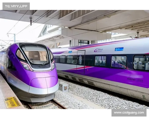 一年发送旅客139万人次,“新城快线”成武鄂黄黄通勤车 一年发送旅客139万人次,“新城快线”成武鄂黄黄通勤车